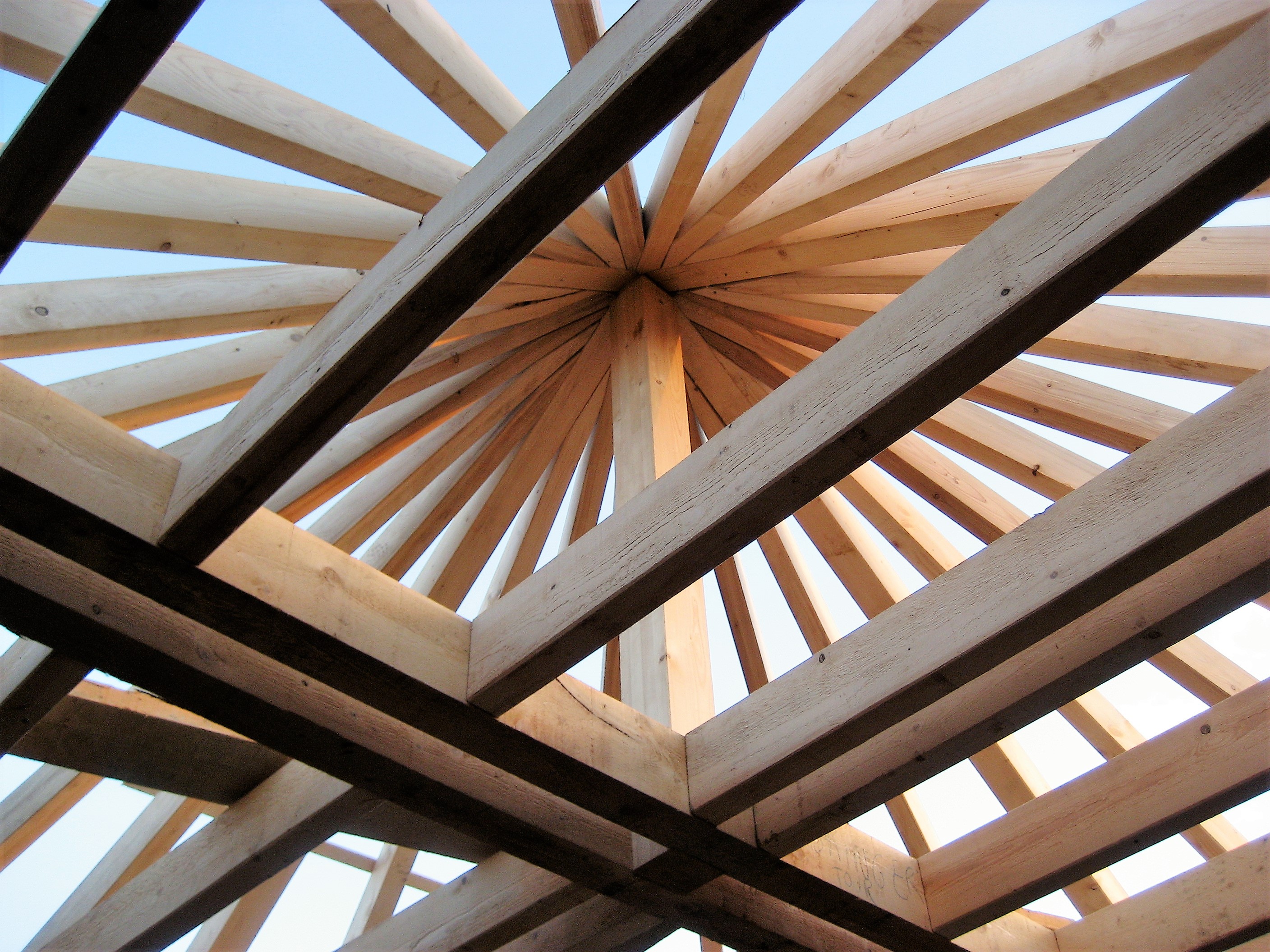 Isobio x helloArtisan : un partenariat pour la rénovation énergétique